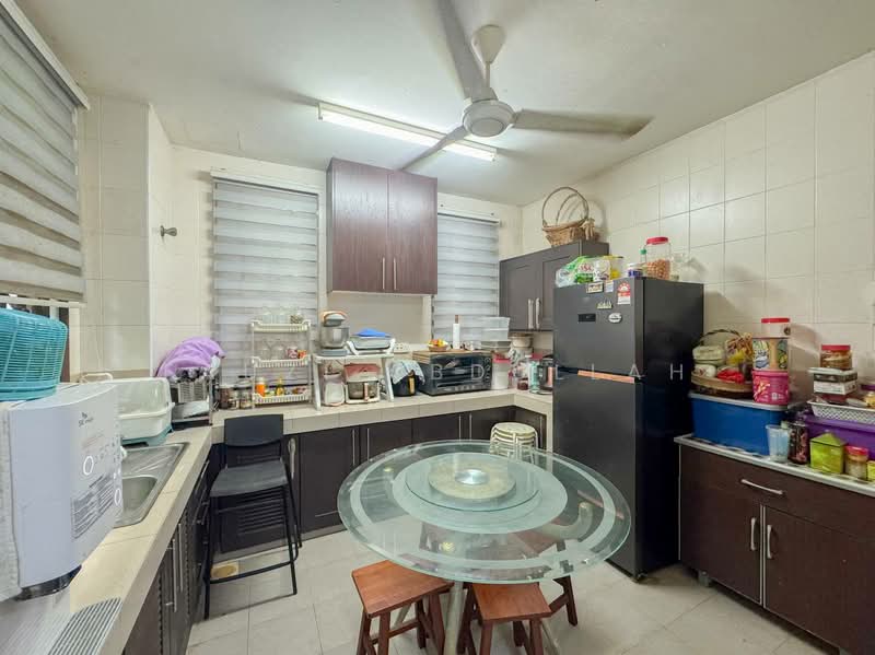 Rumah Berkembar untuk Dijual di Presint 15 (Putrajaya) - Fauzi Abdullah - Kitchen - PropertyGuru.com.my