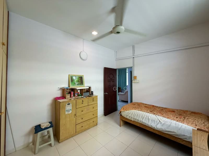Rumah Berkembar untuk Dijual di Taman Jelutong (Jelutong) - Qyan Goh - Bedroom - PropertyGuru.com.my
