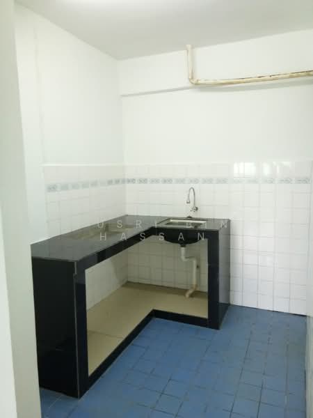 Flat for Sale at Pendekar - Husri Bin Hassan - Kitchen - PropertyGuru.com.my