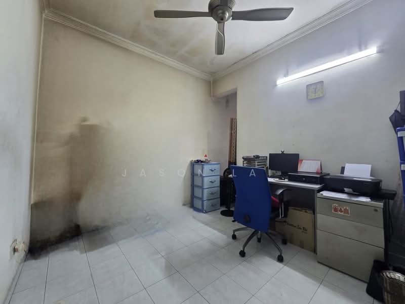 2-storey Terraced House for Sale in Subang Bestari (Shah Alam) - Jason Lai - Study - PropertyGuru.com.my