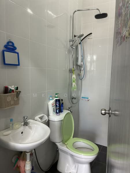 2-storey Terraced House for Rent in Taman Pulai Mutiara (Iskandar Puteri (Nusajaya)) - MK Foong - Bathroom - PropertyGuru.com.my