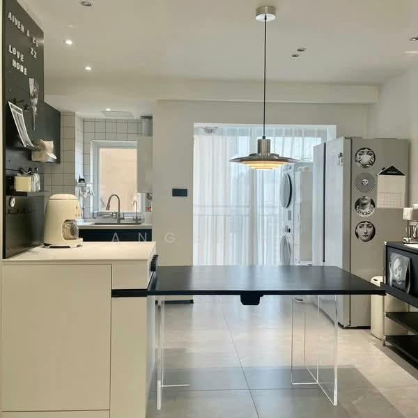 Servis Apartment untuk Dijual di Ceylonz Suites - Angel Ko - Kitchen - PropertyGuru.com.my