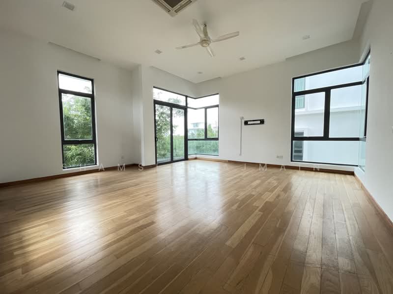 Bungalow for Sale in Taman Sains Selangor (Kota Damansara) - SHAMSIAH AJMAIN - Living Room - PropertyGuru.com.my