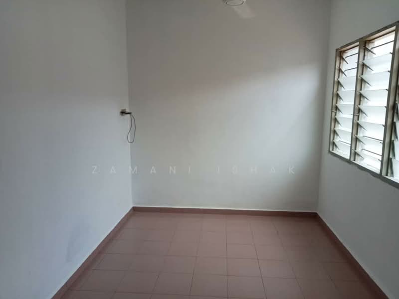 2-storey Terraced House for Sale in Taman Sentosa (Klang) - Zamani Ishak - Interior - PropertyGuru.com.my