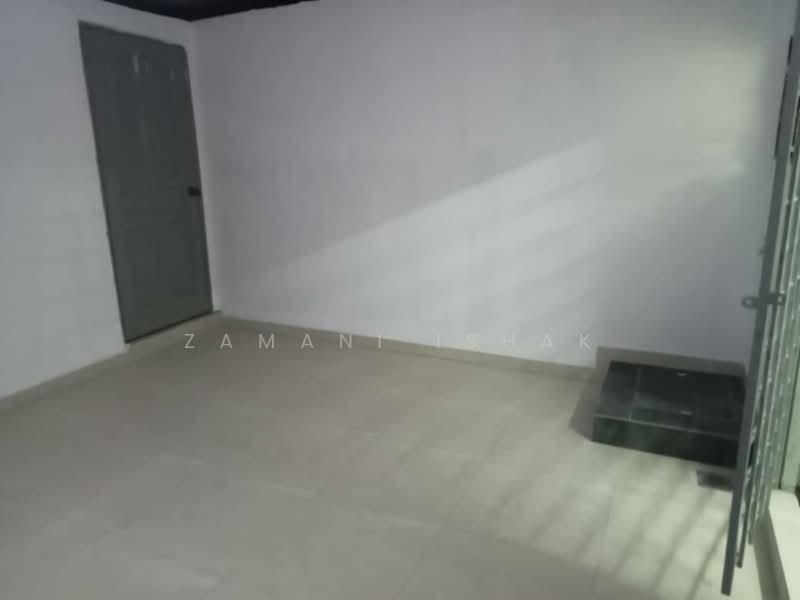 2-storey Terraced House for Sale in Taman Sentosa (Klang) - Zamani Ishak - Interior - PropertyGuru.com.my
