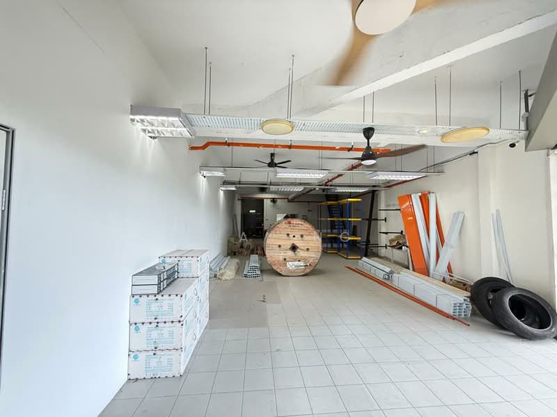 Shop / Office for Rent in Taman Perindustrian Puchong (Puchong) - Sean Ng - Interior - PropertyGuru.com.my