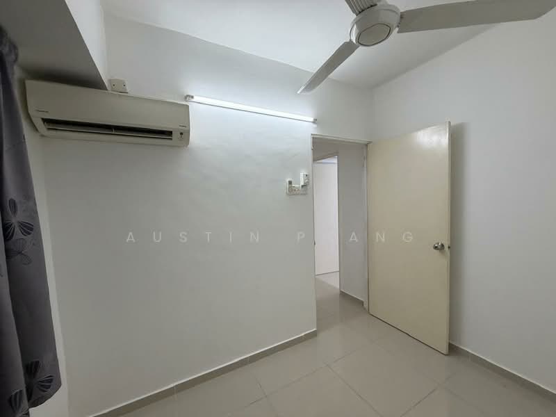 Apartment for Rent at Pangsapuri Danau Pandan 1 - Austin Phang - PropertyGuru.com.my