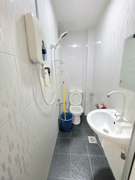 2-storey Terraced House for Rent in Johor Bahru (Johor) - Jackson Quah - Bathroom - PropertyGuru.com.my