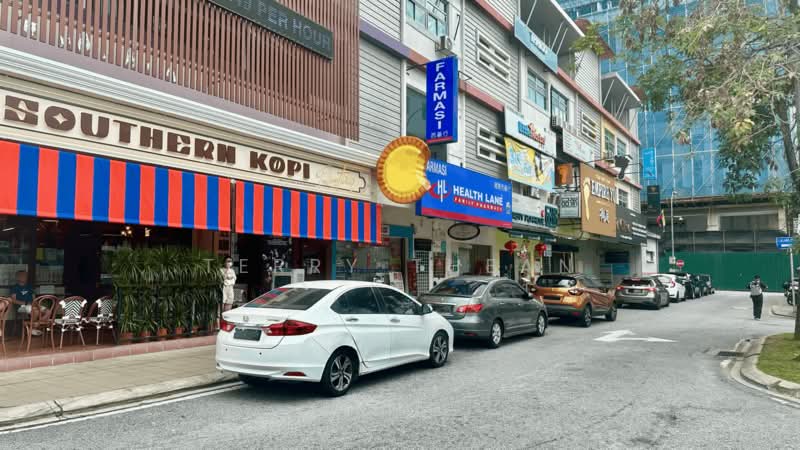 Untuk Dijual - 4 Storey Shop @ Bukit Jalil , Facing Main Road & High Explosure