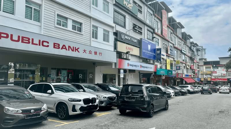 Untuk Dijual - 4 Storey Shop @ Bukit Jalil , Facing Main Road & High Explosure