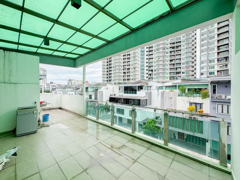 Terraced House for Sale in Duta Suria (Ampang) - Fauzi Abdullah - Balcony - PropertyGuru.com.my