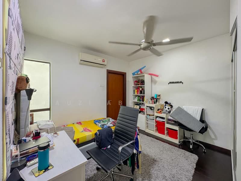 Terraced House for Sale in Duta Suria (Ampang) - Fauzi Abdullah - Bedroom - PropertyGuru.com.my