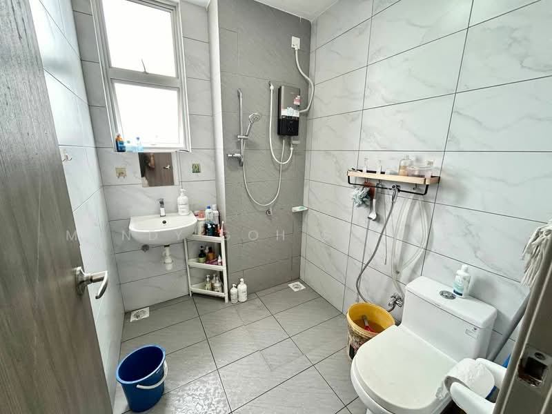 Servis Apartment untuk Dijual di SKS Habitat - Mandy Goh Siew Li - Bathroom - PropertyGuru.com.my