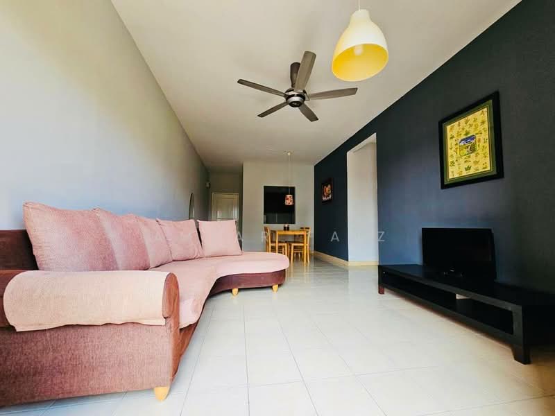 Kondominium untuk Dijual di Cengal Condominium - Amzar Faiz - Living Room - PropertyGuru.com.my