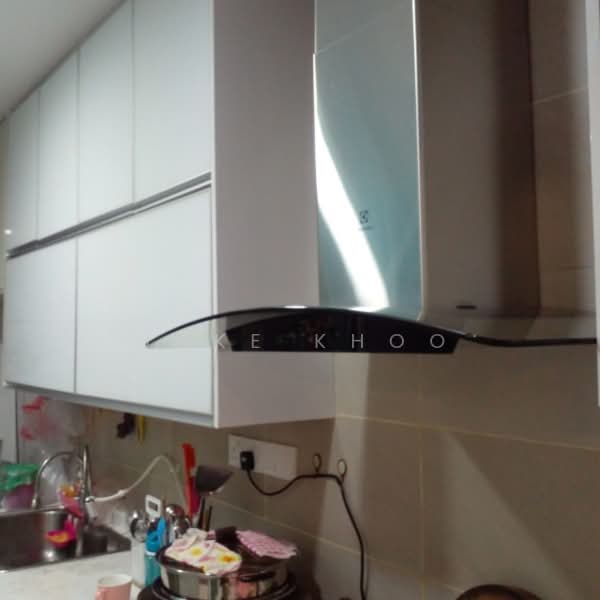 Condominium for Sale at Setia Pinnacle - Jake Khoo - Kitchen - PropertyGuru.com.my