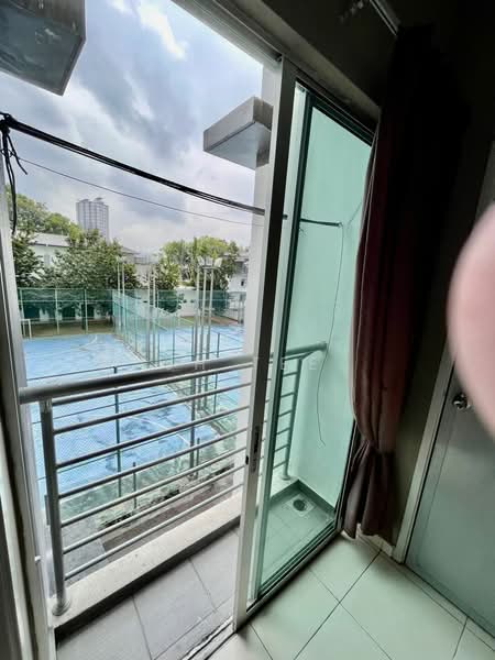 Pangsapuri untuk Disewa di Suria Apartment - JH Tee - Balcony - PropertyGuru.com.my