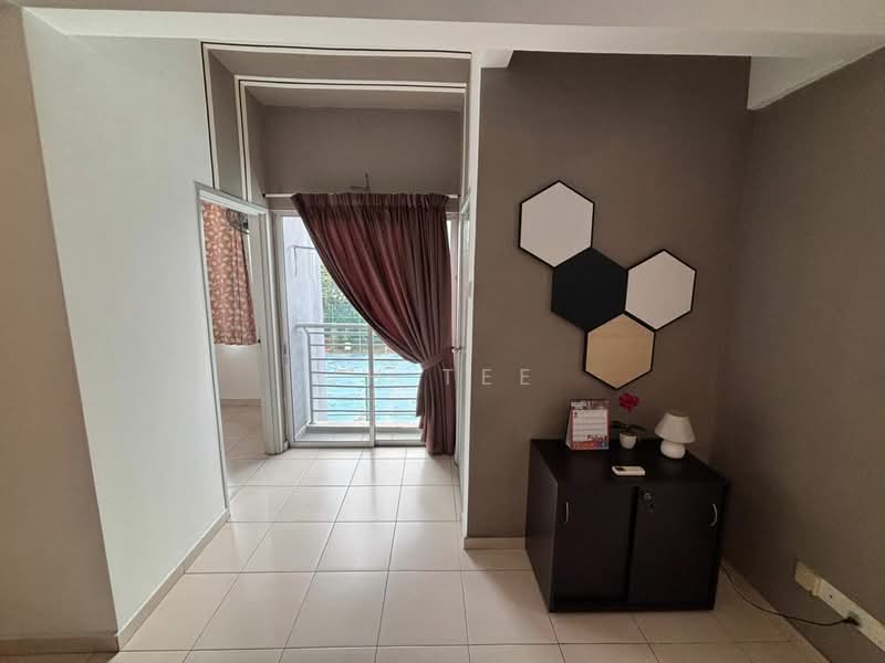 Pangsapuri untuk Disewa di Suria Apartment - JH Tee - Interior - PropertyGuru.com.my