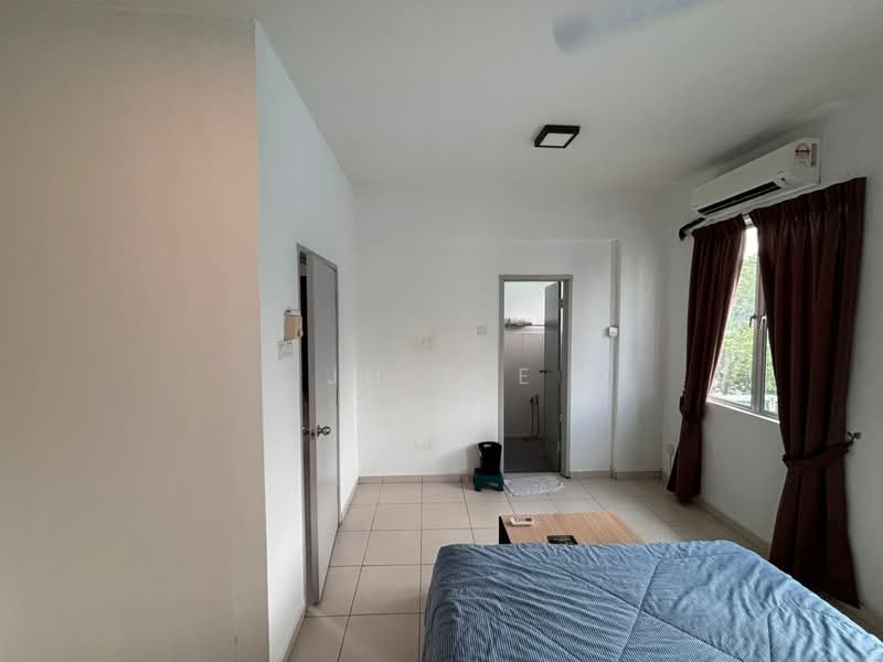 Pangsapuri untuk Disewa di Suria Apartment - JH Tee - Interior - PropertyGuru.com.my