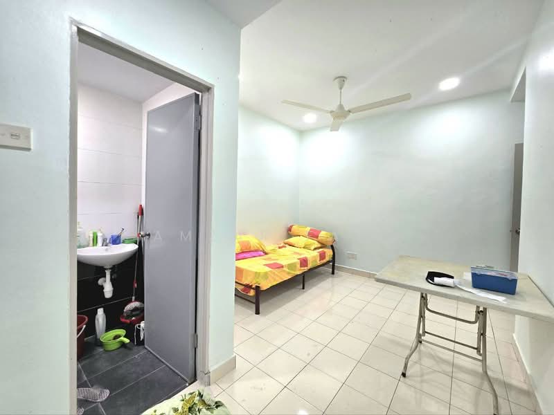 Apartment for Sale at Cengal Apartment - Amzar Faiz - Bedroom - PropertyGuru.com.my