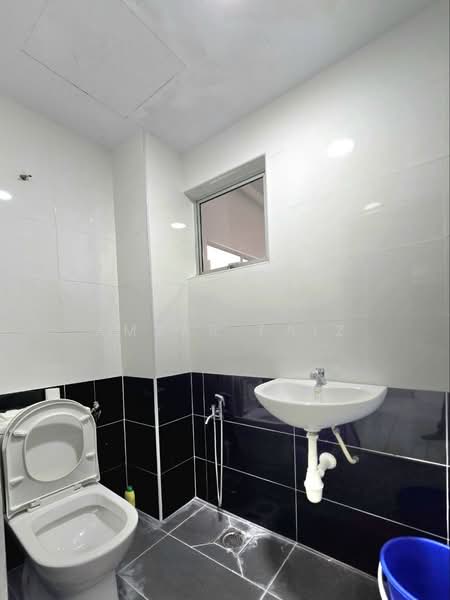 Apartment for Sale at Cengal Apartment - Amzar Faiz - Bathroom - PropertyGuru.com.my