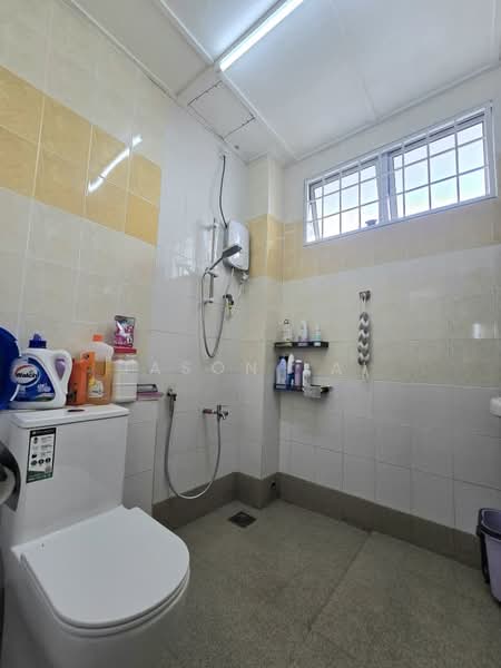 2-storey Terraced House for Sale in Subang Bestari (Shah Alam) - Jason Lai - Bathroom - PropertyGuru.com.my
