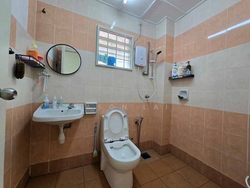 2-storey Terraced House for Sale in Subang Bestari (Shah Alam) - Jason Lai - Bathroom - PropertyGuru.com.my