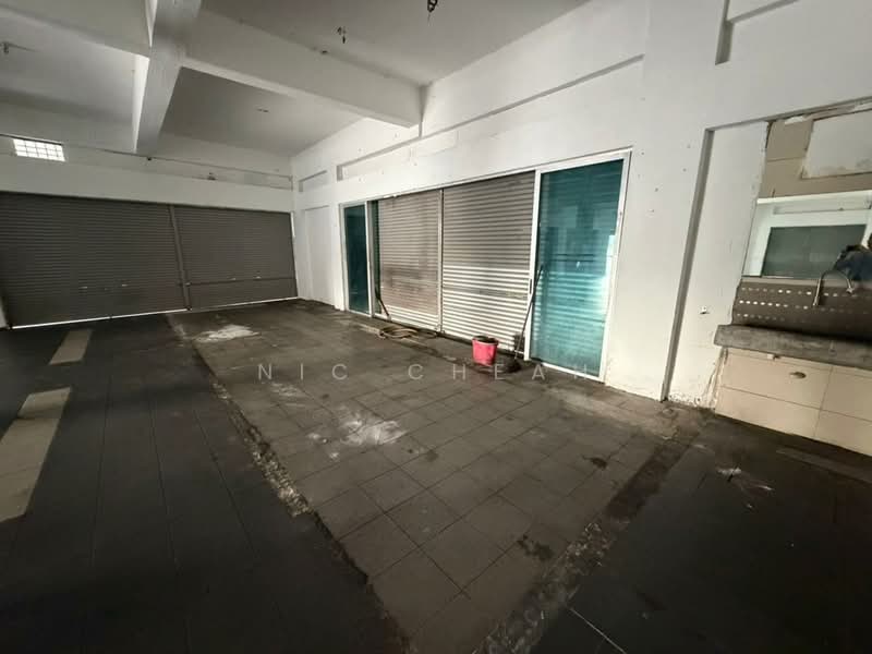 Shop for Rent in BANDAR PUCHONG JAYA (Puchong) - Nic Cheah - Exterior - PropertyGuru.com.my