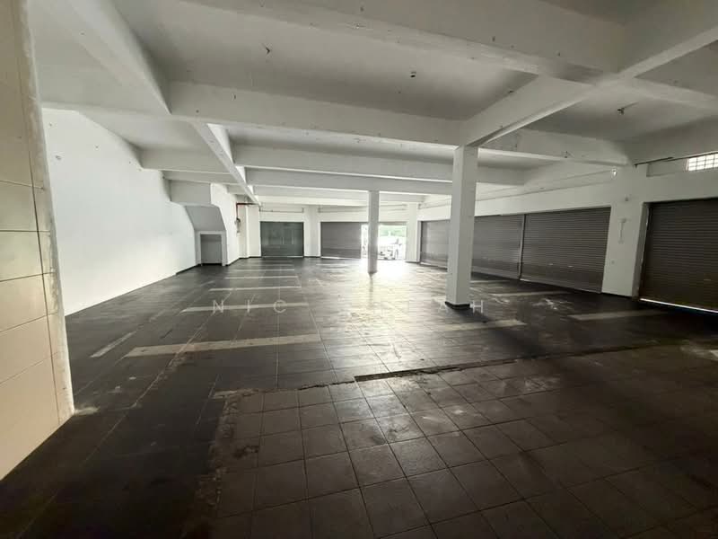 Shop for Rent in BANDAR PUCHONG JAYA (Puchong) - Nic Cheah - Interior - PropertyGuru.com.my