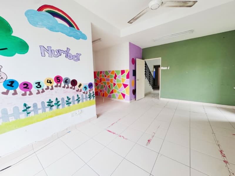 Rumah Teres 2.5 Tingkat untuk Dijual di Taman Sutera (Kajang) - Lewis Tam - PropertyGuru.com.my