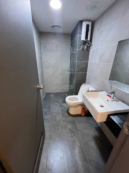 Service Residence for Rent at Emporis - JH Tee - Bathroom - PropertyGuru.com.my