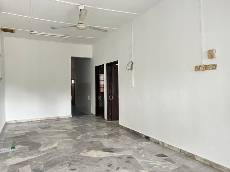 1-storey Terraced House for Sale in Skudai (Johor) - Nikko Soh - Living Room - PropertyGuru.com.my