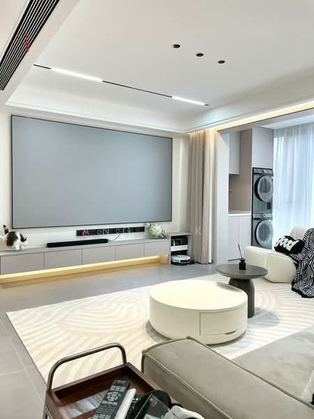 Servis Apartment untuk Dijual di Eaton Residence - Angel Ko - Living Room - PropertyGuru.com.my