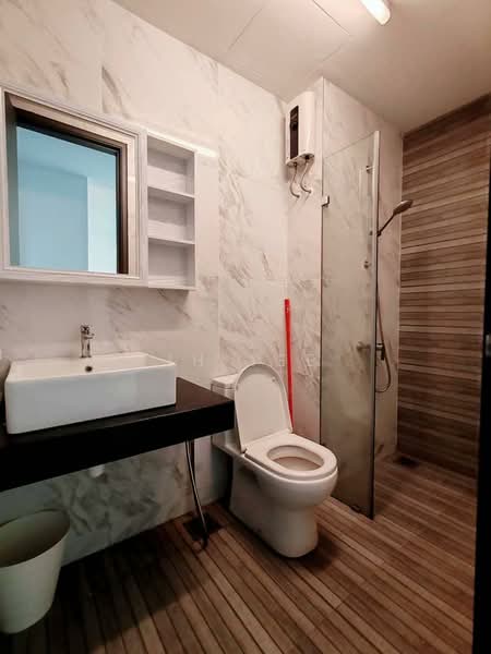 Service Residence for Rent at Emporis - JH Tee - Bathroom - PropertyGuru.com.my