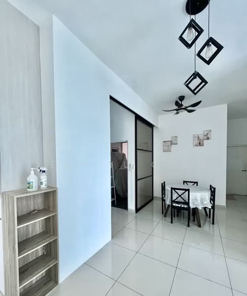 Kondominium untuk Dijual di One Imperial - Yeap Yu Quan - Dining Room - PropertyGuru.com.my