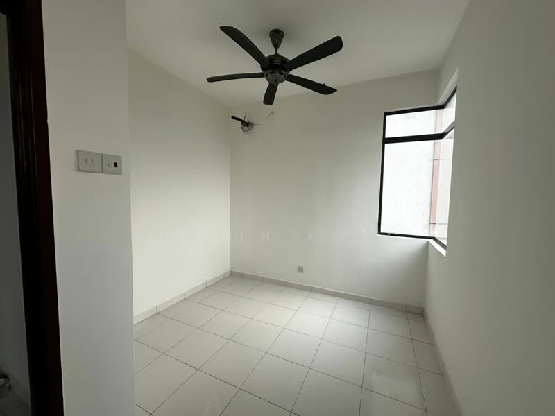 Servis Apartment untuk Dijual di Jentayu Residensi @ Tampoi - Justin Kong - Interior - PropertyGuru.com.my