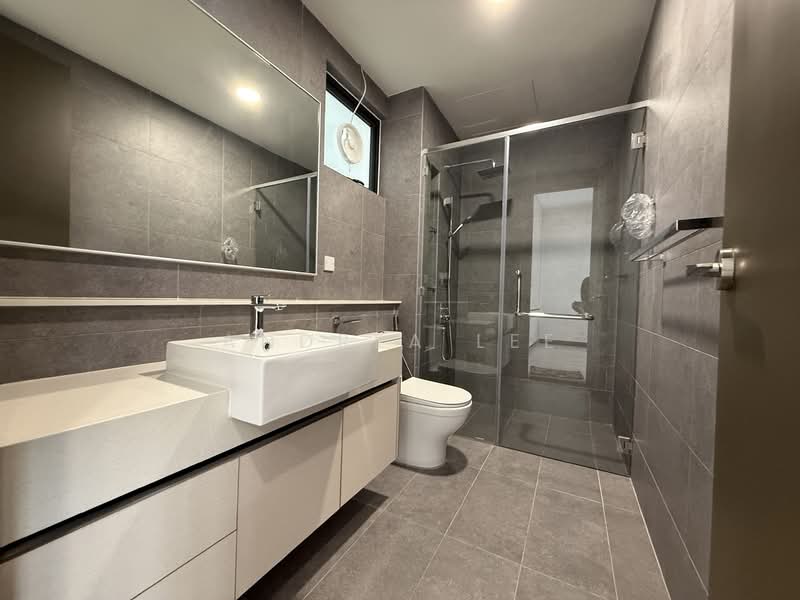 Kondominium untuk Disewa di Muze @ PICC - Andrea Lee - Bathroom - PropertyGuru.com.my