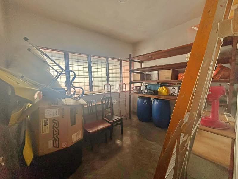 3-storey Terraced House for Sale in Taman Bukit Intan (Sri Petaling) - Lewis Tam - PropertyGuru.com.my
