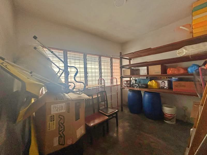 3-storey Terraced House for Sale in Taman Bukit Intan (Sri Petaling) - Lewis Tam - PropertyGuru.com.my
