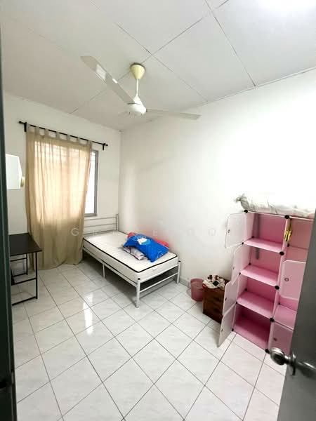 2-storey Terraced House for Sale in Bandar Putra Permai (Seri Kembangan) - Grace Oon - Bedroom - PropertyGuru.com.my