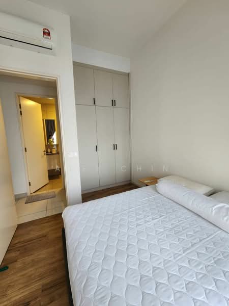 Servis Apartment untuk Dijual di The Park Sky Residence - Alex Chin - Bedroom - PropertyGuru.com.my