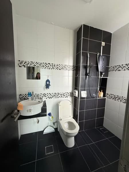 Service Residence for Rent at Sky View - DX GAN - PropertyGuru.com.my