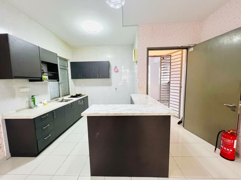 Service Residence for Sale at Residensi Setia Impian - Amzar Faiz - Kitchen - PropertyGuru.com.my