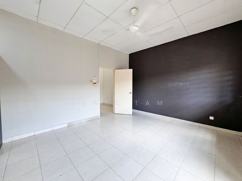 2-storey Terraced House for Sale in Bandar Mahkota Cheras (Cheras) - Lewis Tam - PropertyGuru.com.my