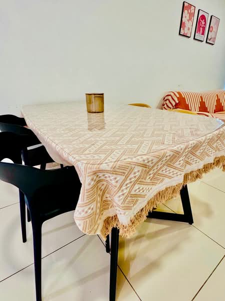 Servis Apartment untuk Disewa di Southkey Mosaic - C.T Chong - Dining Room - PropertyGuru.com.my