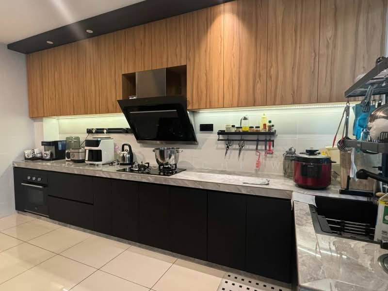 2-storey Terraced House for Sale in Taman Mount Austin (Tebrau) - Grace Chiew - Kitchen - PropertyGuru.com.my