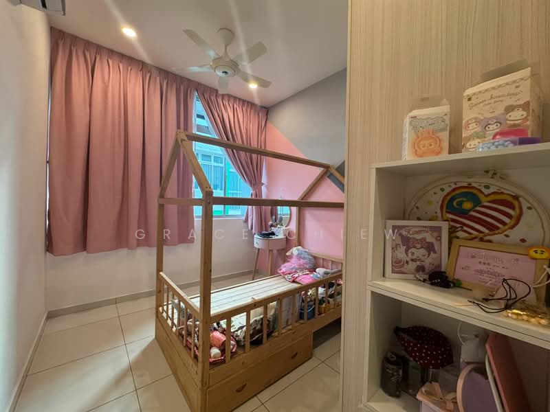 2-storey Terraced House for Sale in Taman Mount Austin (Tebrau) - Grace Chiew - Bedroom - PropertyGuru.com.my