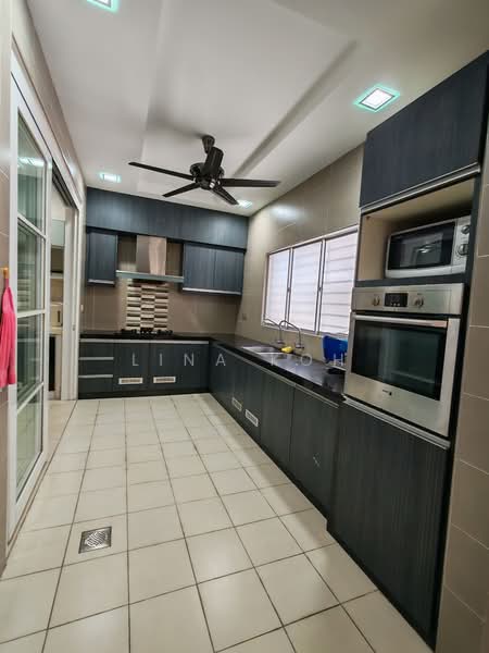 Semi-Detached House for Rent in Bandar Botanic (Klang) - Lina Koh - Kitchen - PropertyGuru.com.my
