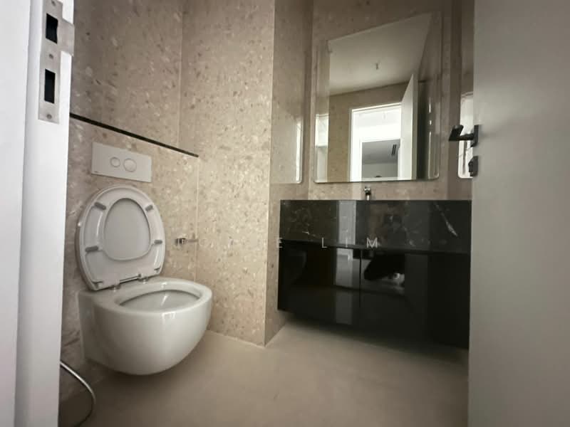 Service Residence for Sale at Pavilion Damansara Heights - Jovie Lim - Bathroom - PropertyGuru.com.my