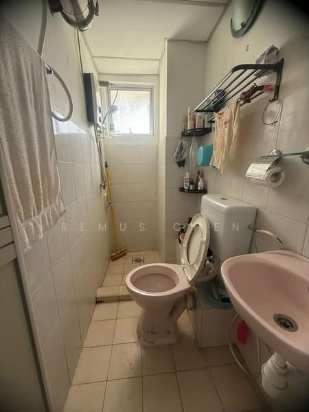 Condominium for Sale at Danau Idaman - Remus Chen - Bathroom - PropertyGuru.com.my