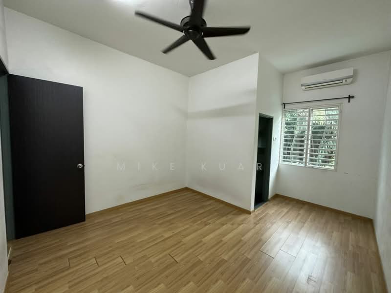 Rumah Teres 2 Tingkat untuk Disewa di Taman Bakap Indah - Mike Kuar - Interior - PropertyGuru.com.my